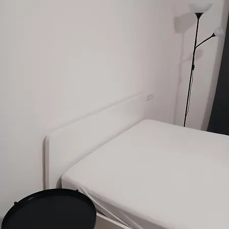Gemuetliches 2-zimmer-apartment Im Herzen Von Apartment *